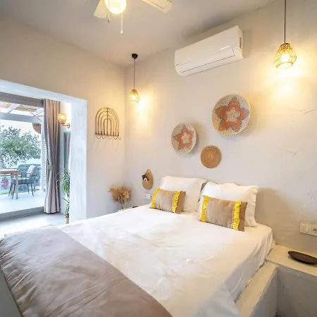 מלון דירות Gueney'in 5 Odasi דטקה