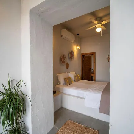 מלון דירות Gueney'in 5 Odasi דטקה