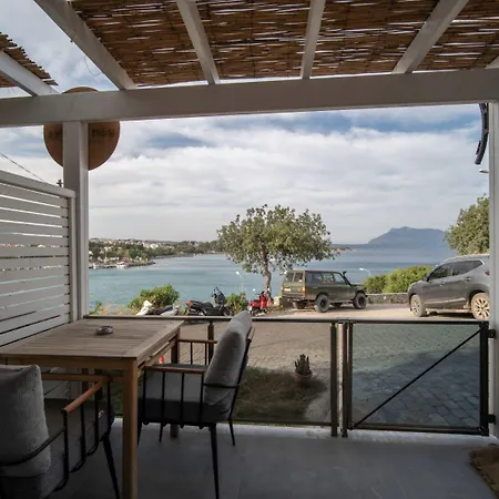 Gueney'in 5 Odasi Hotel apartamentowy Datça