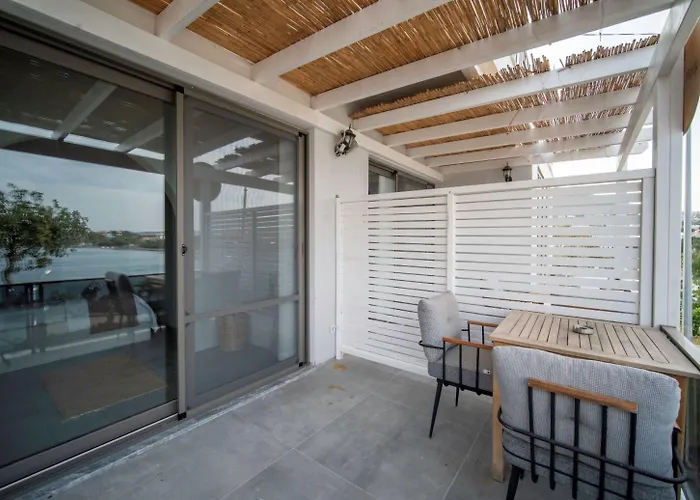 Gueney'in 5 Odasi Ξενοδοχείο με διαμερίσματα *