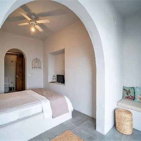 Gueney'in 5 Odasi شقة فندقية داتْشا